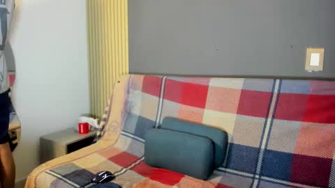 Snapshot of luxuryheaven chatting on 4, 2, 2026 Tommy and Polly online show from 4, 2, 2026