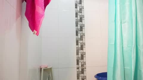 Snapshot of luz_celeste_ chatting on 17, 5, 2026 Luz online show from 17, 5, 2026