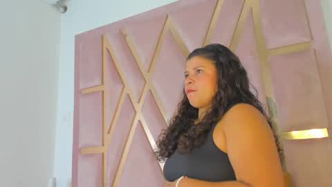 luzenaasm online show from 28, 10, 2025