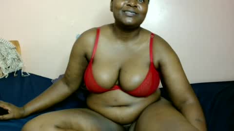 Snapshot of luzremi chatting on 22, 6, 2026 luzremi online show from 22, 6, 2026