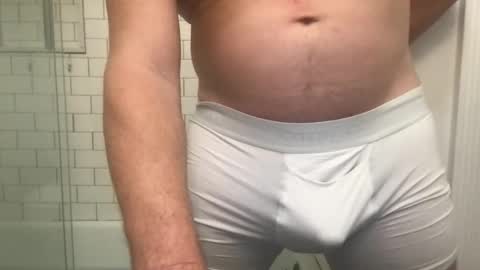 Snapshot of lvguynextdoor chatting on 18, 9, 2025 lvguynextdoor online show from 18, 9, 2025