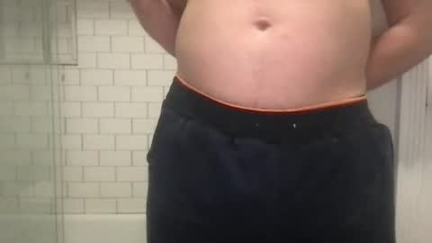 lvguynextdoor440656 online show from 17, 2, 2026