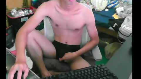 Snapshot of lvoe810930 chatting on 26, 12, 2024 lvoe810930 online show from 26, 12, 2024