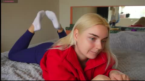 Lana online show from 22, 10, 2025