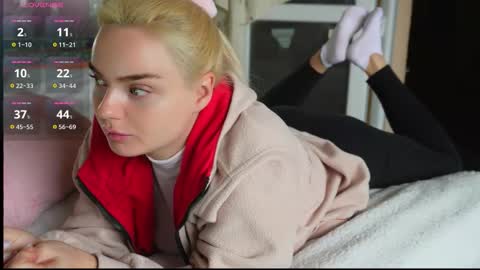 Lana online show from 27, 10, 2025