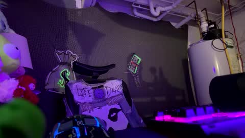 lxrdhxkvgemvsterjuice online show from 5, 5, 2026