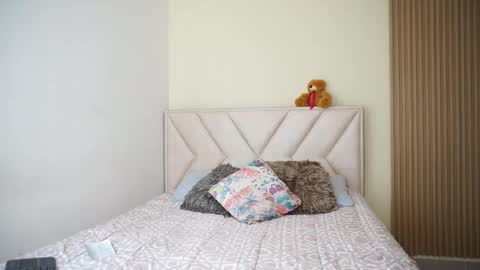 lya_aron_couple online show from 23, 9, 2025