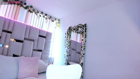 lya_brown online show from 21, 11, 2025