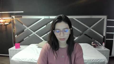 Snapshot of lyascott_ chatting on 11, 9, 2025 LYA SCOTT online show from 11, 9, 2025