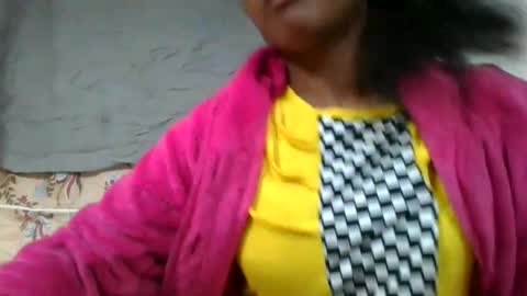 Snapshot of lydie856696 chatting on 19, 7, 2026 lydie856696 online show from 19, 7, 2026
