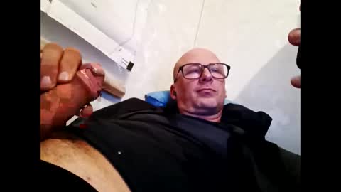 Snapshot of lyelik chatting on 2, 3, 2025 Alex online show from 2, 3, 2025