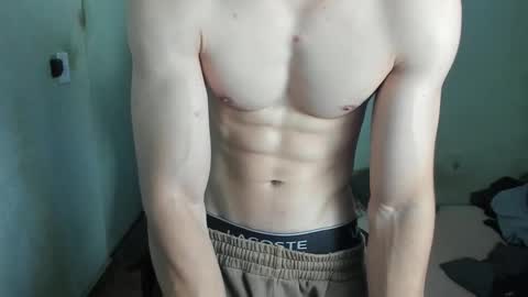 Snapshot of lyg7 chatting on 31, 10, 2025 Gothdaddy online show from 31, 10, 2025