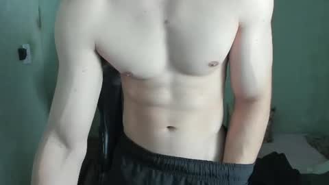 Snapshot of lyg7 chatting on 22, 7, 2026 Gothdaddy online show from 22, 7, 2026