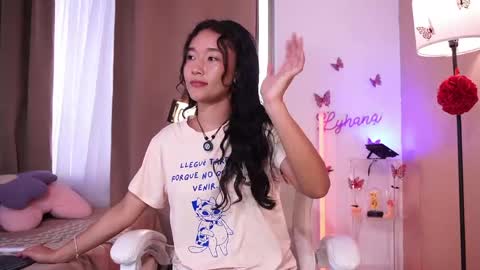 Lyhana Lee online show from 9, 5, 2026