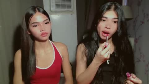 Snapshot of lykaloops chatting on 24, 3, 2026 LYKA LOOPS online show from 24, 3, 2026