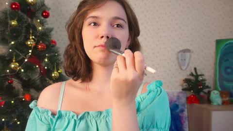 hi im Lyle online show from 19, 12, 2024