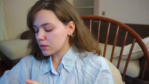 hi im Lyle online show from 5, 2, 2025