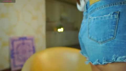 Snapshot of lyle_art chatting on 18, 3, 2026 hi im Lyle online show from 18, 3, 2026