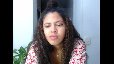 lylii_evans online show from 3, 12, 2024