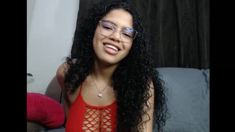 lylii_evans online show from 19, 11, 2025