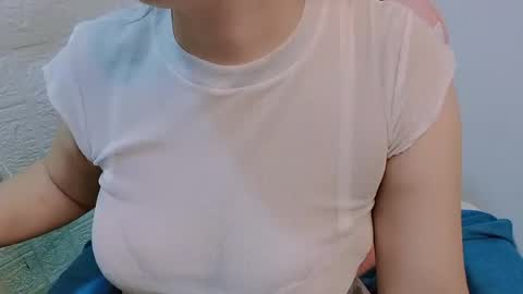 Snapshot of lylikixi chatting on 16, 6, 2026 lylikixi online show from 16, 6, 2026