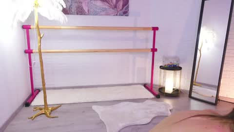 Snapshot of lyly_loveyou chatting on 18, 1, 2025 Lyly   online show from 18, 1, 2025