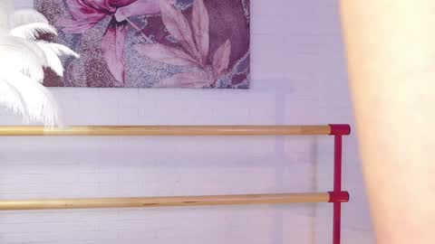 Snapshot of lyly_loveyou chatting on 1, 2, 2025 Lyly   online show from 1, 2, 2025