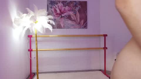 Snapshot of lyly_loveyou chatting on 7, 2, 2025 Lyly   online show from 7, 2, 2025