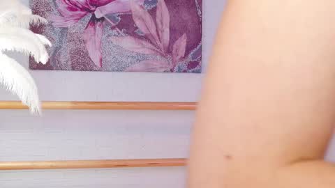 Snapshot of lyly_loveyou chatting on 1, 3, 2025 Lyly   online show from 1, 3, 2025