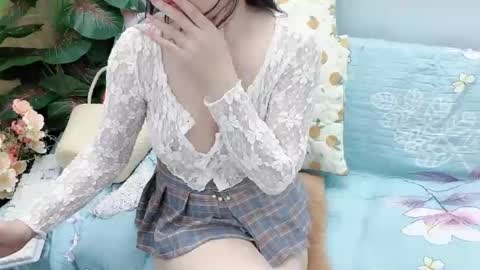 Snapshot of lyly_sweet97 chatting on 6, 4, 2026 lyly_sweet97 online show from 6, 4, 2026