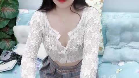 Snapshot of lyly_sweet97 chatting on 6, 4, 2026 lyly_sweet97 online show from 6, 4, 2026