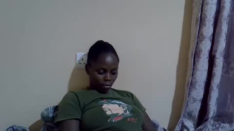 lyn_anna online show from 28, 10, 2025