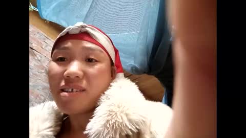 lyn_eva online show from 12, 2, 2026