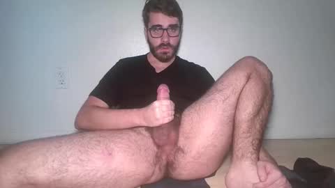 Snapshot of lynchian14 chatting on 24, 10, 2025 lynchian14 online show from 24, 10, 2025