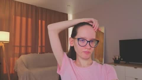 Sara online show from 8, 6, 2026