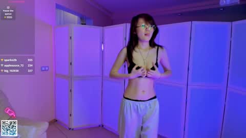 Snapshot of lyngrindle chatting on 8, 2, 2025 Suki online show from 8, 2, 2025