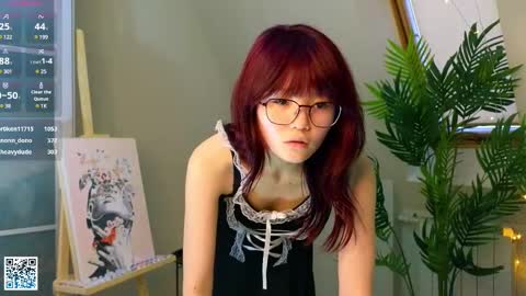 Snapshot of lyngrindle chatting on 27, 2, 2025 Suki online show from 27, 2, 2025