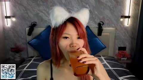 Snapshot of lyngrindle chatting on 9, 9, 2025 Suki online show from 9, 9, 2025