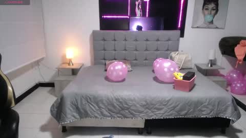 Snapshot of lynn_turner_ chatting on 19, 4, 2026 lynn_turner_ online show from 19, 4, 2026