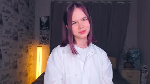 Cozy Lynns room online show from 27, 11, 2025