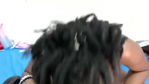 Snapshot of lynnesee chatting on 17, 10, 2025 lyenne online show from 17, 10, 2025