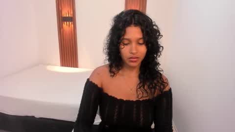 Snapshot of lyrafrost5 chatting on 8, 1, 2026 lyrafrost5 online show from 8, 1, 2026