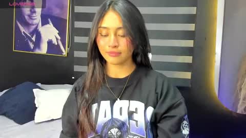 lyralux10 online show from 18, 9, 2025