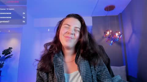 Snapshot of lyssa_muller chatting on 27, 12, 2024 Lyssa Everyday From 0700 to 1630 Col Time online show from 27, 12, 2024