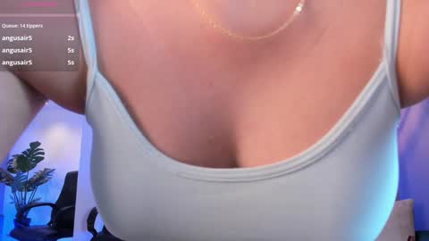 Snapshot of lyssa_muller chatting on 7, 1, 2025 Lyssa Everyday From 0700 to 1630 Col Time online show from 7, 1, 2025