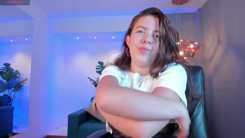 Snapshot of lyssa_muller chatting on 15, 2, 2025 Lyssa Everyday From 0700 to 1630 Col Time online show from 15, 2, 2025