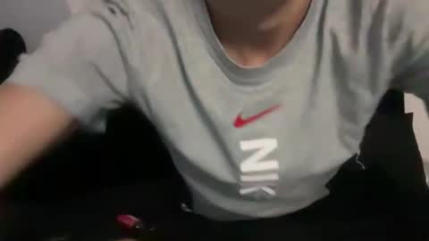 Snapshot of lz_britboy chatting on 20, 10, 2025  NEW   Leo  lz britboy online show from 20, 10, 2025