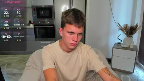 m0neyken_ online show from 28, 7, 2026