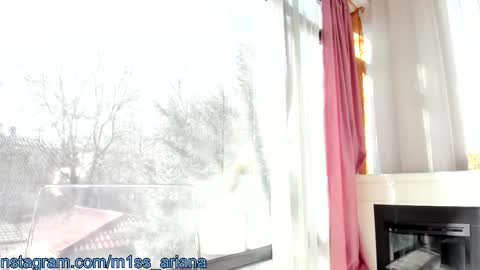 Snapshot of m1ss_ariana chatting on 10, 2, 2025 Ariana online show from 10, 2, 2025