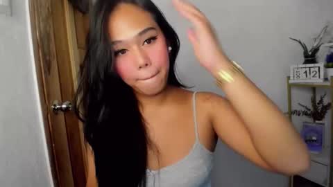 Janelovesu online show from 11, 10, 2025